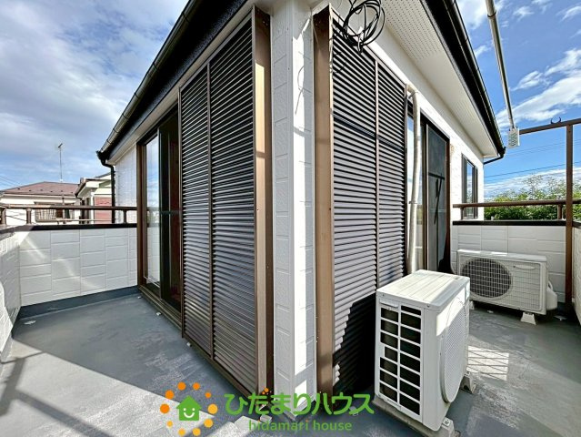 加須市鴻茎　中古一戸建てのバルコニー
