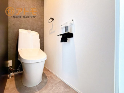 【トイレ】 | 沼津市大岡　分譲住宅　西棟 | ２つトイレがあるので朝も混みあわずに使うことができます！