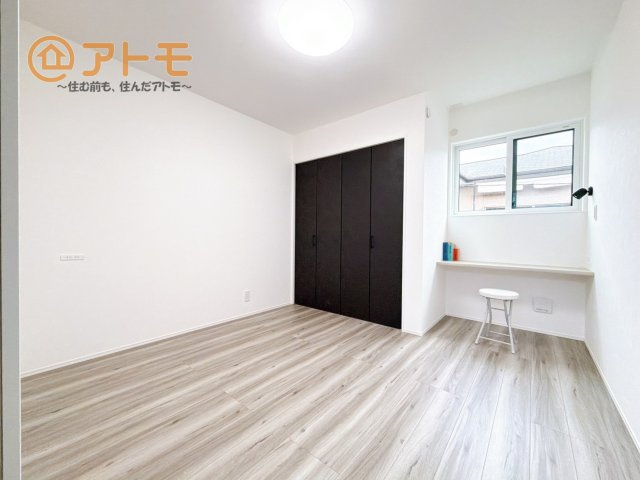【子供部屋】 | 沼津市大岡　分譲住宅　西棟 | 収納豊富な洋室は使い勝手良好です！