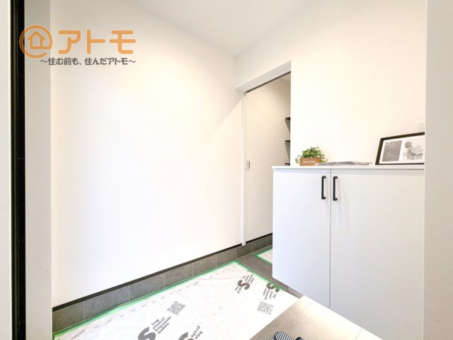 【バルコニー】 | 沼津市大岡　分譲住宅　西棟 | 玄関は収納付きで使い勝手良好♪見た目もすっきり♪