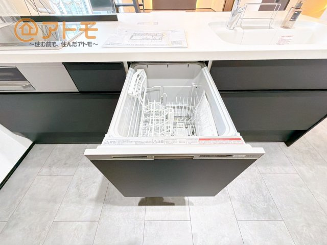 【設備】 | 沼津市大岡　分譲住宅　西棟 | 家事負担が軽減される便利な食洗器付♪