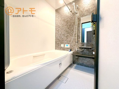 【浴室】 | 沼津市大岡　分譲住宅　西棟 | 広々１坪タイプのゆったり浴室ユニット♪浴室乾燥機付き♪