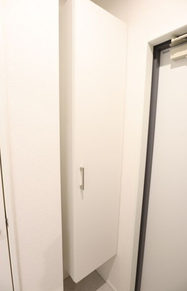 シェリム新瑞橋サウスの玄関