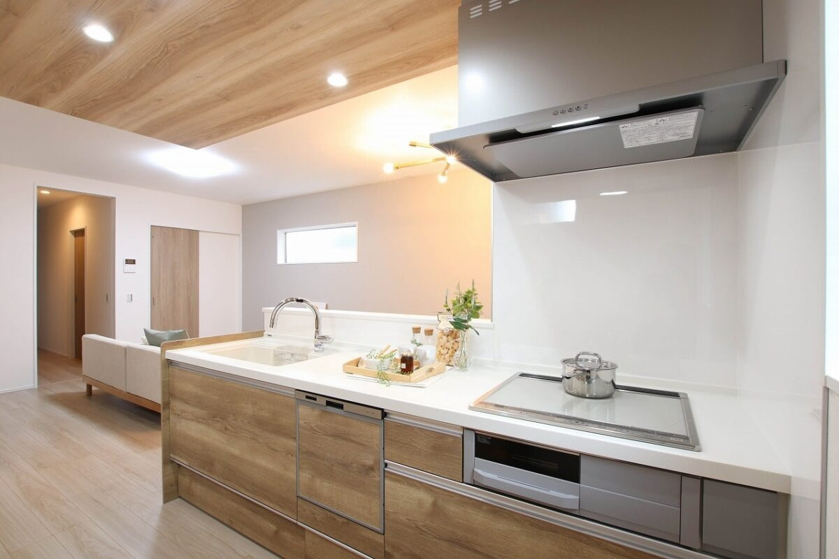 広島市佐伯区五月が丘4丁目　新築一戸建て(全2棟)のキッチン