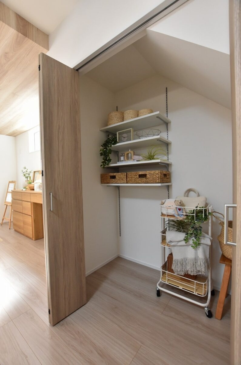 広島市佐伯区五月が丘4丁目　新築一戸建て(全2棟)の収納