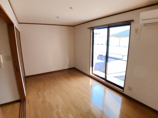 大留ハイツA棟の居間・リビング