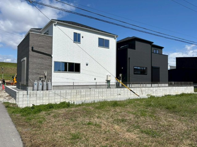 新築戸建　羽島市福寿町2期　全4区画分譲の外観|「現地（2026年2月17日）撮影」　
■全体写真　
■ヤマダ不動産　株式会社リライフ　