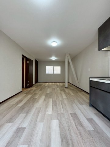 寝屋川市池田西町の居間・リビング