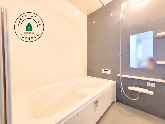 筑紫野市大字古賀第2-1棟（1号棟）　の内観：施工例|1日の疲れを癒してくれる広々バスルーム。雨の日のお洗濯にも大活躍な浴室乾燥機付です！