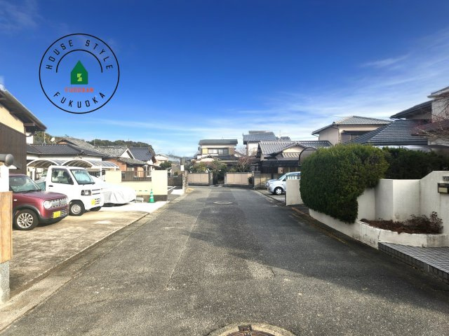 筑紫野市大字古賀第2-1棟（1号棟）　の前面道路含む現地写真|前面道路です。