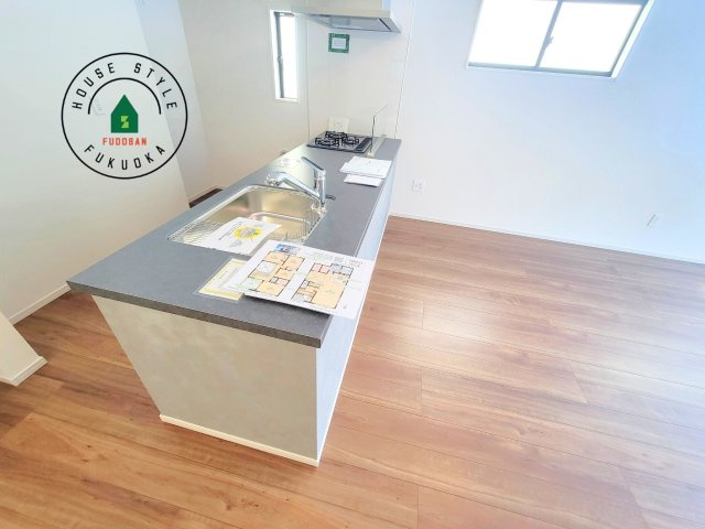 筑紫野市大字古賀第2-1棟（1号棟）　の内観：施工例|キッチンから立ち込める香りが今日の料理を期待させます。