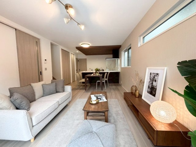 【居間・リビング】 | 高槻市氷室町５丁目　新築戸建