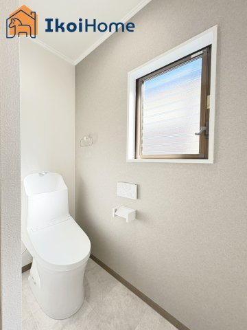 神戸市西区中野１丁目　中古戸建のトイレ|【ホームページに現地動画掲載中】●年中無休：当日予約可●トイレが2か所あるので夜中も安心です。