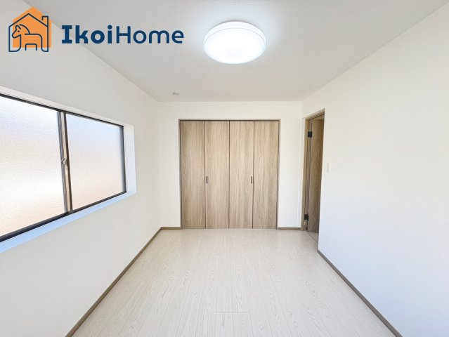 神戸市西区中野１丁目　中古戸建の子供部屋|【ホームページに現地動画掲載中】●年中無休：当日予約可●収納も広く、荷物が多いお子様なども安心です。