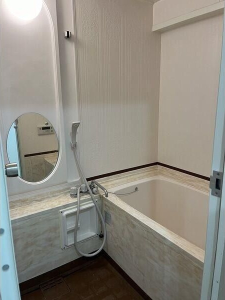 フローラーなかじまの浴室