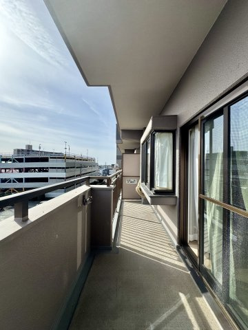 ジェイハイム東浜松のバルコニー|バルコニーは陽当り＆通風ともに良好！洗濯物がよく乾きそうです！