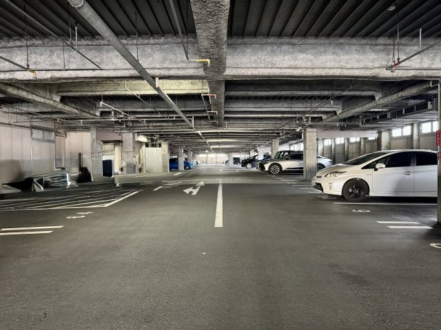 ジェイハイム東浜松の駐車場|駐車場も空きがございます♪