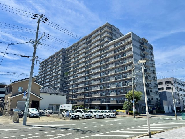 ジェイハイム東浜松の外観|天竜川駅まで徒歩2分、堂々とした佇まいのマンションです！