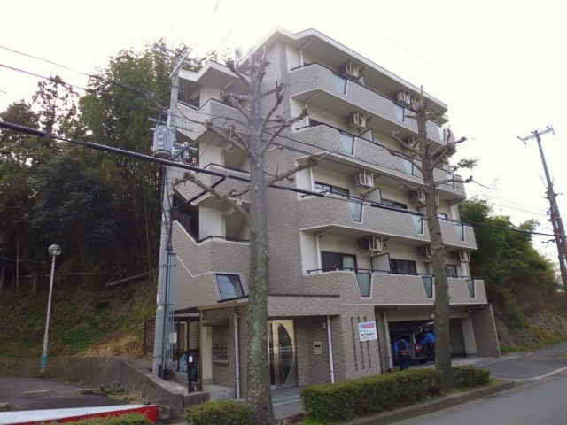 フォレストコート名谷