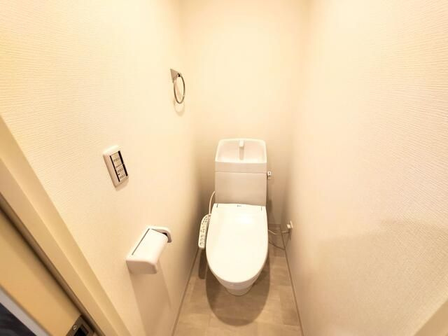 アジュール新秋津のトイレ