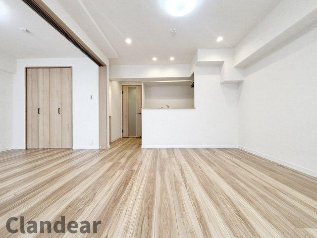 恒陽綾瀬マンションの居間・リビング