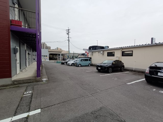 フェニックス２４８の駐車場