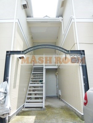 コーポグランデュールのエントランス