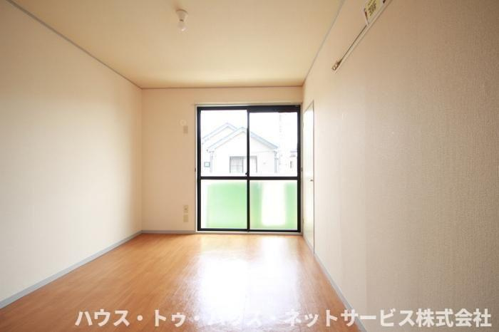 パールハイツ海老原　28の居間・リビング