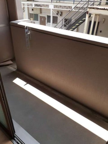 グラッチェのバルコニー|落ち着いた時間を過ごせるバルコニーです