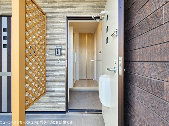 熊本市北区梶尾町のアパートの玄関|きれいな玄関です
