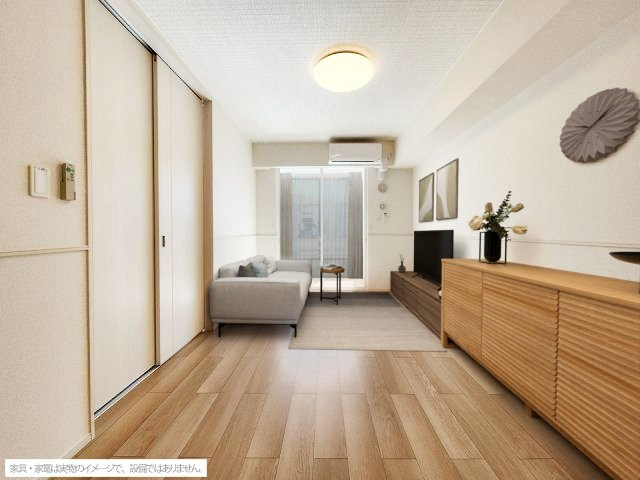 熊本市北区梶尾町のアパートの居間・リビング|使いやすい居間です