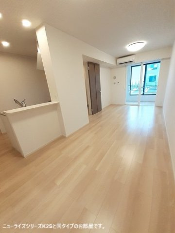 西梶尾町アパートの居間・リビング|リビングです