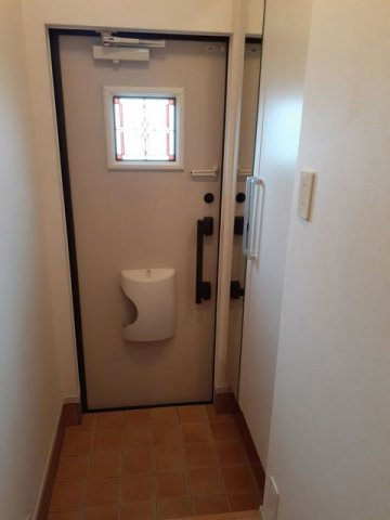 フレッシュリ－Ｂの玄関|落ち着いた玄関です