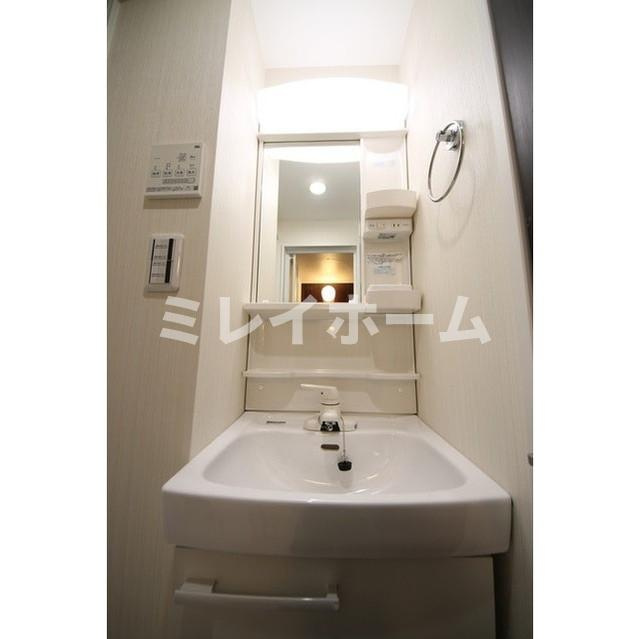 ソレイユ糀谷の洗面所