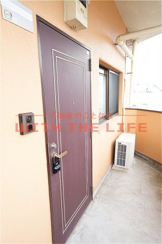 ＧＲＡＮＶＩＡ（グランピア）東合川【キャッシュバック対象物件】の玄関|落ち着いた玄関です