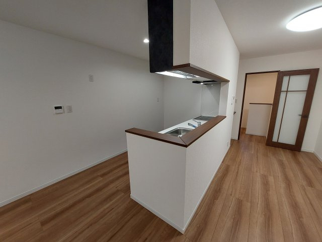 若松町西2丁目住宅のキッチン