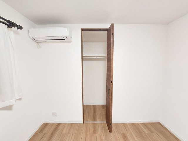 若松町西2丁目住宅の収納