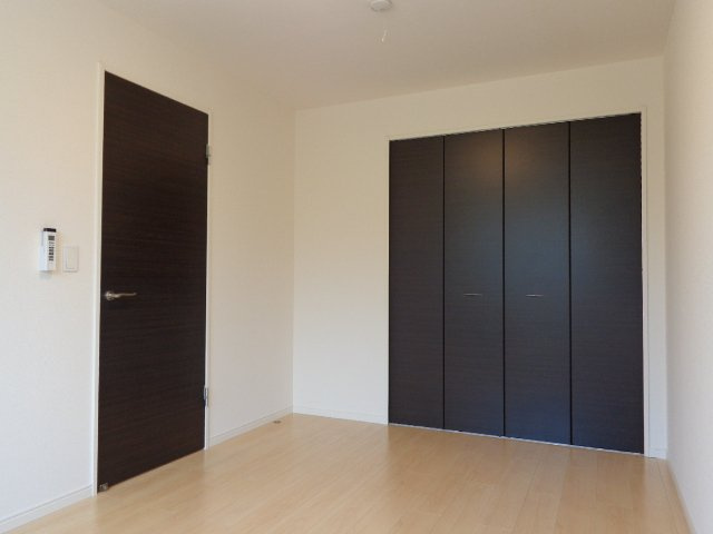 ヴィレッジ大倉の内装|洋室