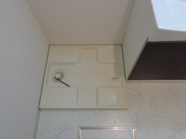 ヴィレッジ大倉のその他|洗濯機置場