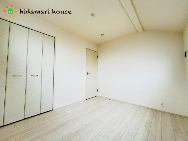 上尾市浅間台3丁目3期　新築戸建　ブルーミング05の洋室