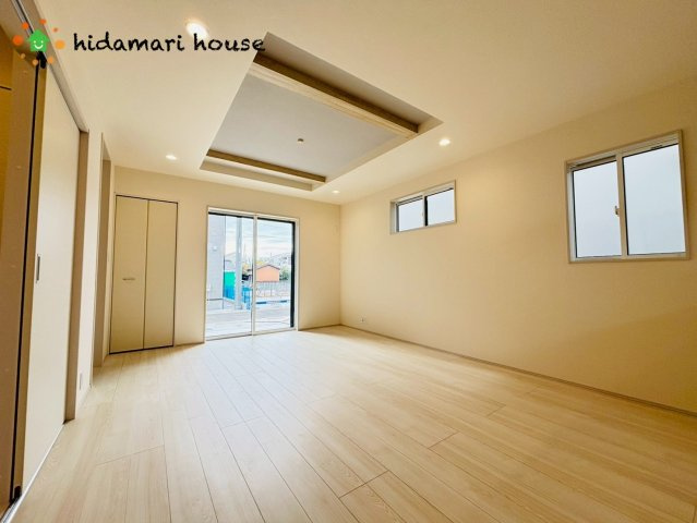 上尾市浅間台3丁目3期　新築戸建　ブルーミング05の居間・リビング