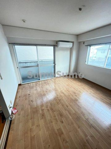 YAマンションの寝室