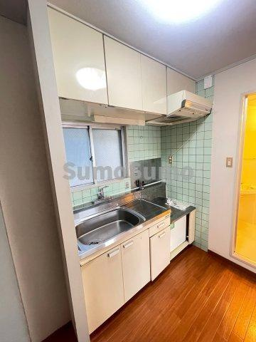 YAマンションのキッチン