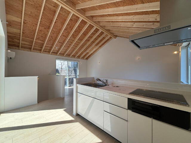 川崎市麻生区上麻生４丁目のテラスのキッチン