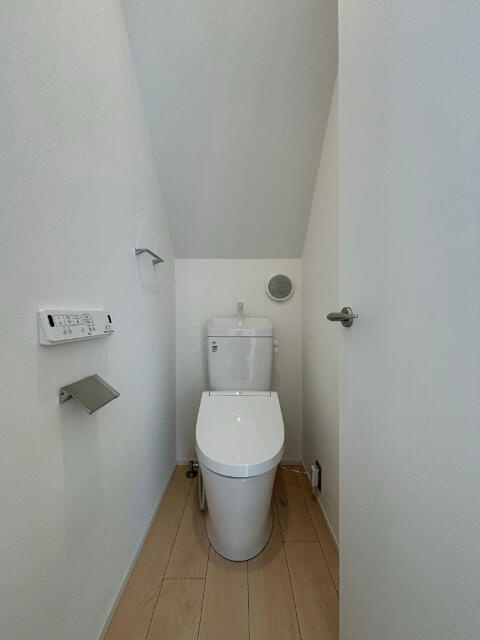 川崎市麻生区上麻生４丁目のテラスのトイレ