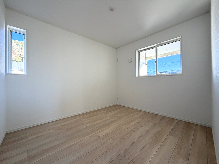 塩尻市塩尻町第10　4号棟の洋室