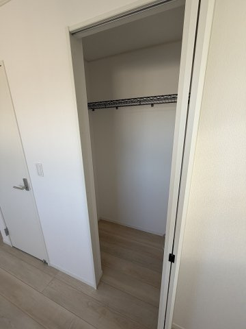 塩尻市塩尻町第10　4号棟の収納