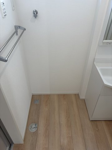 塩尻市塩尻町第10　2号棟のランドリースペース