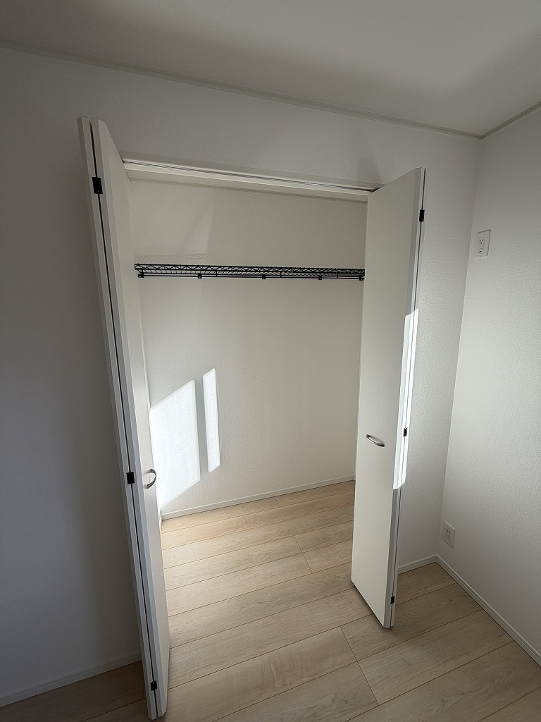 塩尻市塩尻町第10　2号棟の収納