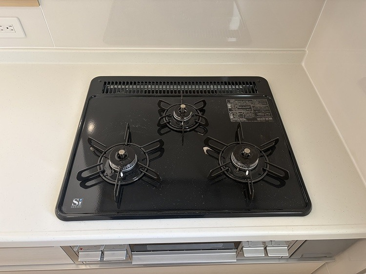 塩尻市塩尻町第10　2号棟のキッチン